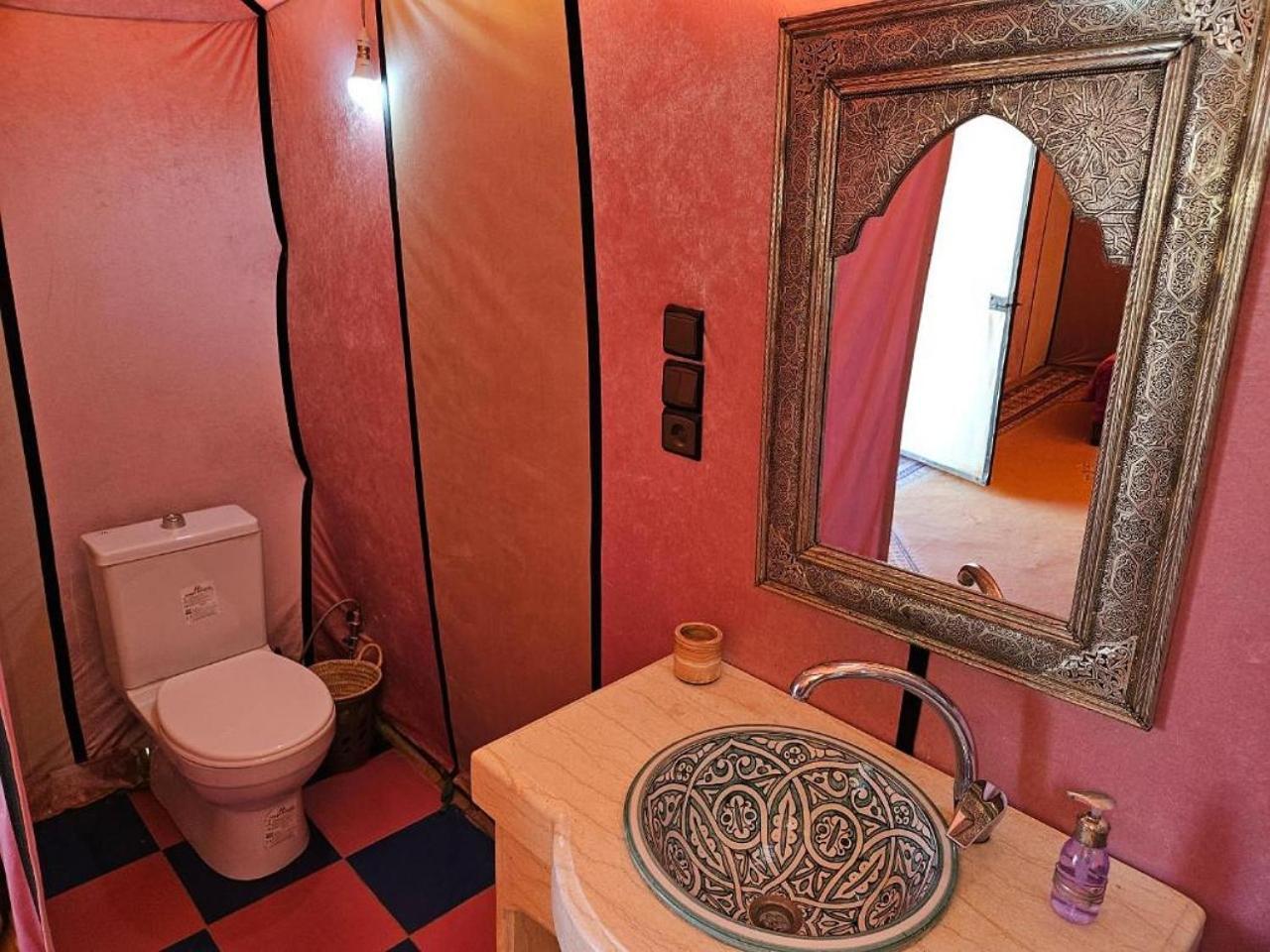 Sahara Elegance Camp Hotel Мерцуга Екстериор снимка