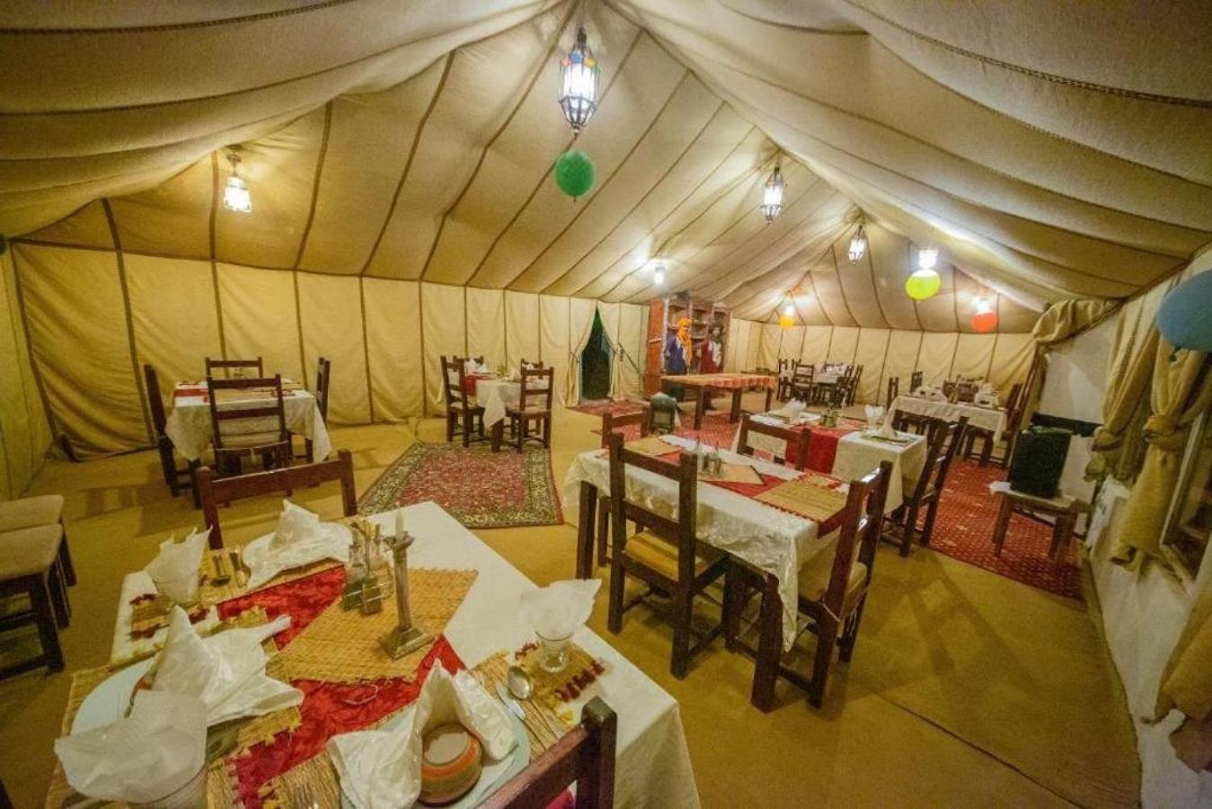 Sahara Elegance Camp Hotel Мерцуга Екстериор снимка