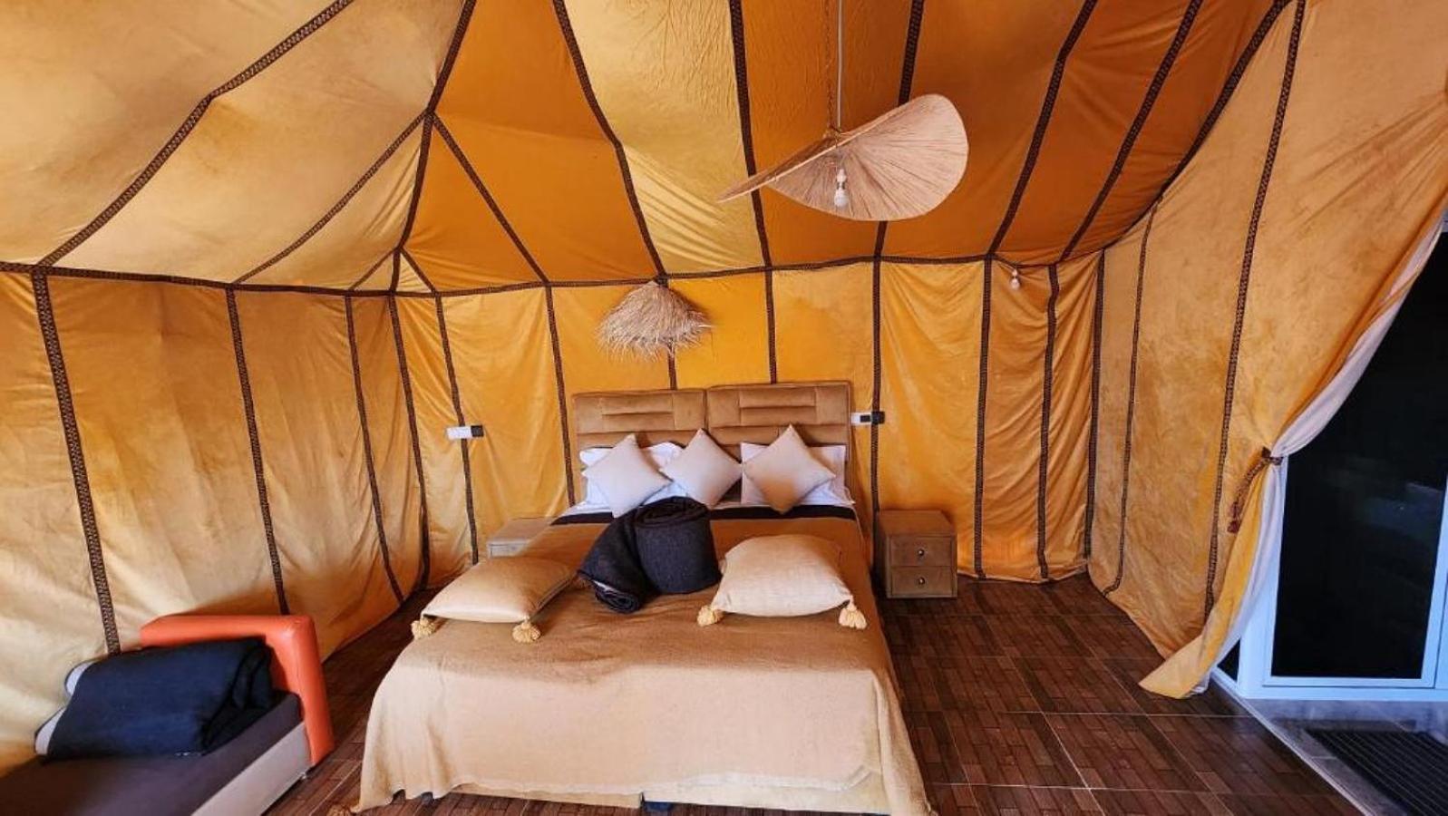 Sahara Elegance Camp Hotel Мерцуга Екстериор снимка
